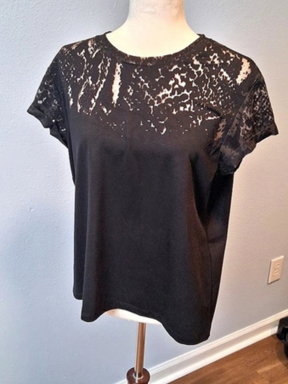 ALL SAINTS Black Short Sleeve Top Lace Shoulders Size Large